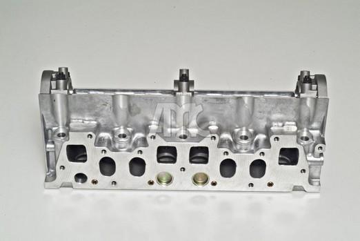 AMC 908015 - Головка циліндра autozip.com.ua