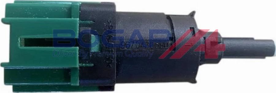 BOGAP P7326103 - Вимикач ліхтаря сигналу гальмування autozip.com.ua