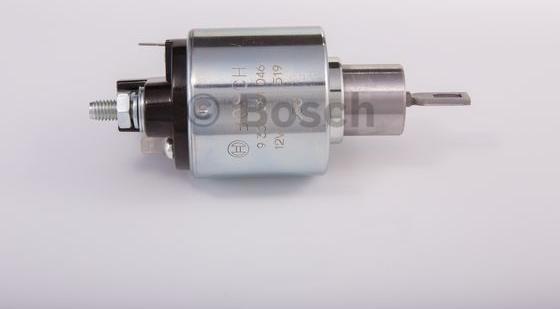 BOSCH 9 33A 081 046 - Тягове реле, стартер autozip.com.ua