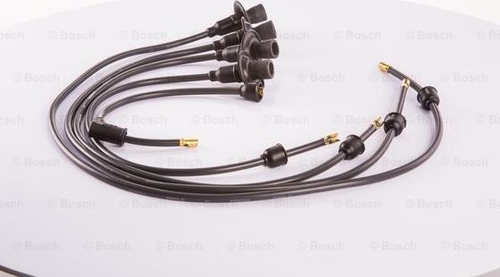 BOSCH 9 295 080 042 - Комплект проводів запалювання autozip.com.ua