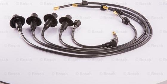 BOSCH 9 295 080 042 - Комплект проводів запалювання autozip.com.ua