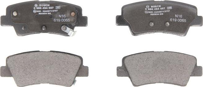 BOSCH 0 986 494 557 - Гальмівні колодки, дискові гальма autozip.com.ua