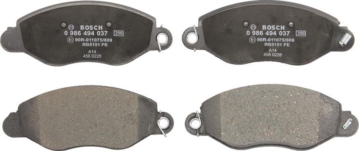 BOSCH 0 986 494 037 - Гальмівні колодки, дискові гальма autozip.com.ua