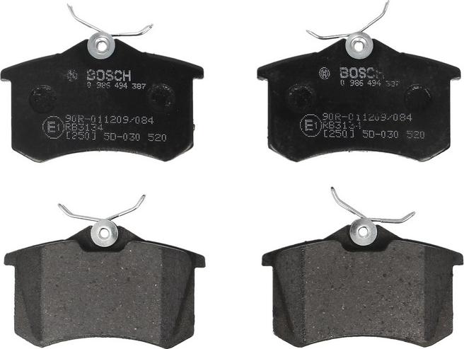 BOSCH 0 986 494 387 - Гальмівні колодки, дискові гальма autozip.com.ua