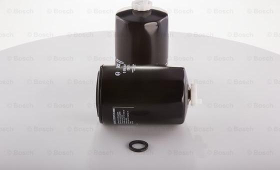 BOSCH 0 986 450 713 - Паливний фільтр autozip.com.ua