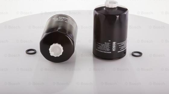 BOSCH 0 986 450 713 - Паливний фільтр autozip.com.ua