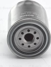 BOSCH 0 986 452 062 - Фільтр масляний двигуна TOYOTA вир-во Bosch autozip.com.ua