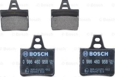 BOSCH 0 986 460 958 - Гальмівні колодки, дискові гальма autozip.com.ua