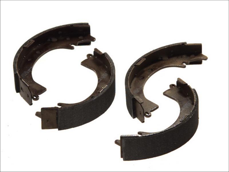 BOSCH 0 986 487 424 - Комплект гальм, барабанний механізм autozip.com.ua