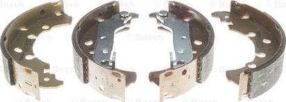 BOSCH 0 986 487 599 - Колодка торм. барабан. FORD. MAZDA задн. пр-во Bosch autozip.com.ua