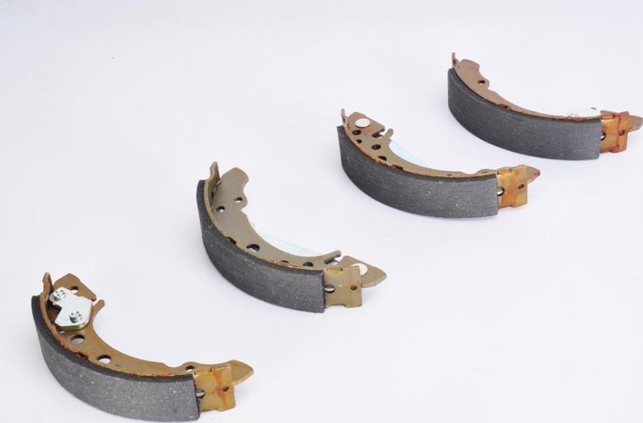 BOSCH 0 986 487 002 - Комплект гальм, барабанний механізм autozip.com.ua