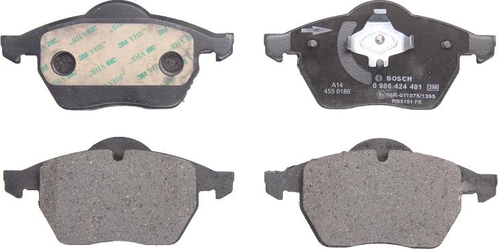 BOSCH 0 986 424 481 - Гальмівні колодки, дискові гальма autozip.com.ua