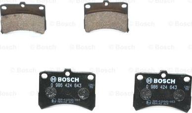 BOSCH 0 986 424 643 - Гальмівні колодки, дискові гальма autozip.com.ua