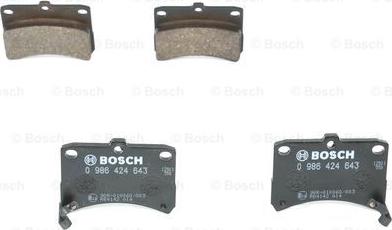 BOSCH 0 986 424 643 - Гальмівні колодки, дискові гальма autozip.com.ua