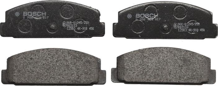 BOSCH 0 986 424 817 - Гальмівні колодки, дискові гальма autozip.com.ua