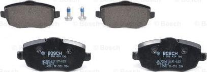 BOSCH 0 986 424 792 - Гальмівні колодки, дискові гальма autozip.com.ua