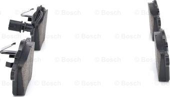 BOSCH 0 986 424 780 - Гальмівні колодки, дискові гальма autozip.com.ua