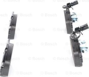 BOSCH 0 986 424 777 - Гальмівні колодки, дискові гальма autozip.com.ua