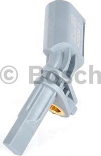 BOSCH 0 986 594 524 - Датчик ABS, частота обертання колеса autozip.com.ua