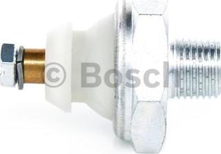 BOSCH 0 986 344 052 - Датчик, тиск масла autozip.com.ua