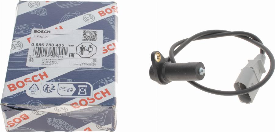 BOSCH 0 986 280 485 - Датчик імпульсів, колінчастий вал autozip.com.ua