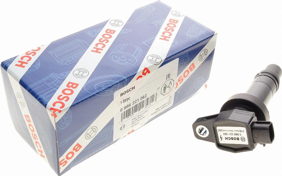 BOSCH 0 986 221 062 - Котушка запалювання autozip.com.ua