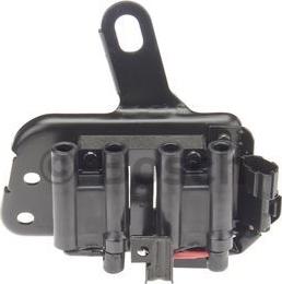 BOSCH 0 986 221 008 - Котушка запалювання autozip.com.ua