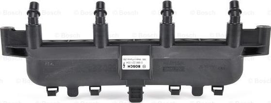 BOSCH 0 986 221 034 - Котушка запалювання autozip.com.ua