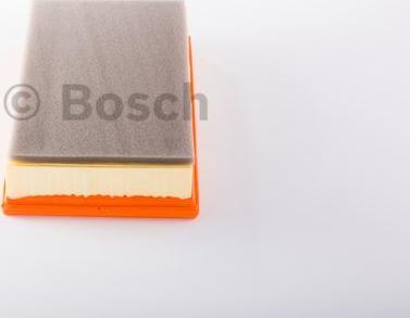 BOSCH 0 986 B02 323 - Повітряний фільтр autozip.com.ua