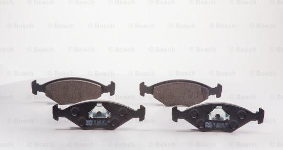 BOSCH 0 986 BB0 261 - Гальмівні колодки, дискові гальма autozip.com.ua