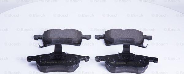 BOSCH 0 986 BB0 798 - Гальмівні колодки, дискові гальма autozip.com.ua