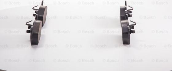 BOSCH 0 986 BB0 717 - Гальмівні колодки, дискові гальма autozip.com.ua