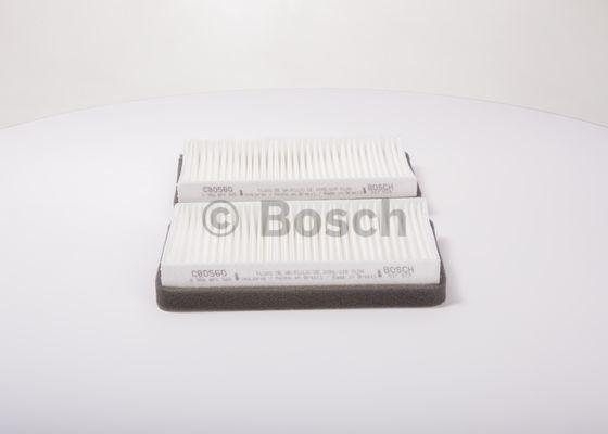 BOSCH 0 986 BF0 560 - Фільтр, повітря у внутрішній простір autozip.com.ua