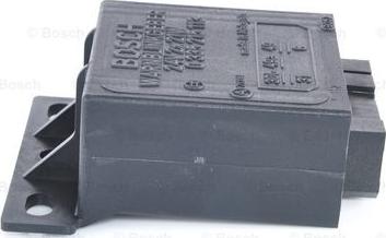 BOSCH 0 335 215 113 - Переривник покажчиків повороту autozip.com.ua