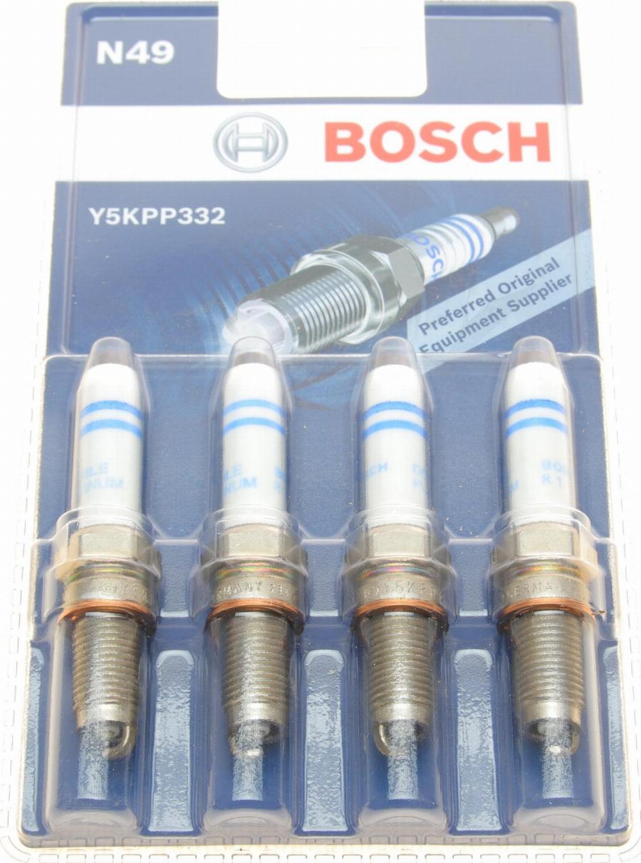 BOSCH 0 241 145 801 - Свічка запалювання autozip.com.ua