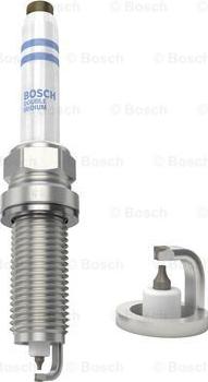 BOSCH 0 241 140 522 - Свічка запалювання autozip.com.ua