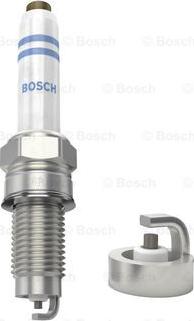 BOSCH 0 241 140 519 - Свічка запалювання autozip.com.ua
