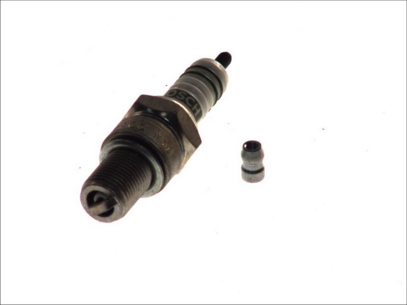 BOSCH 0 241 229 579 - Свічка запалювання autozip.com.ua