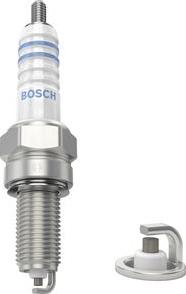 BOSCH 0 242 040 000 - Свічка запалювання autozip.com.ua