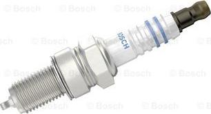 BOSCH 0 242 145 500 - Свічка запалювання autozip.com.ua