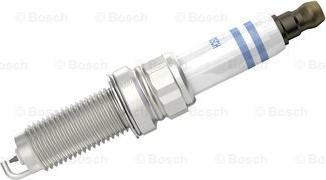 BOSCH 0 242 145 537 - Свічка запалювання autozip.com.ua