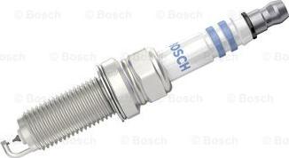 BOSCH 0 242 140 555 - Свічка запалювання autozip.com.ua