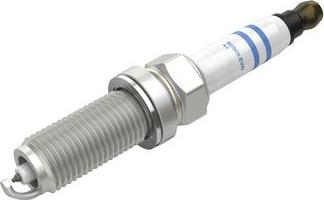 BOSCH 0 242 140 565 - Свічка запалювання autozip.com.ua