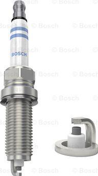 BOSCH 0 242 140 530 - Свічка запалювання autozip.com.ua