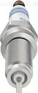 BOSCH 0 242 135 557 - Свічка запалювання autozip.com.ua