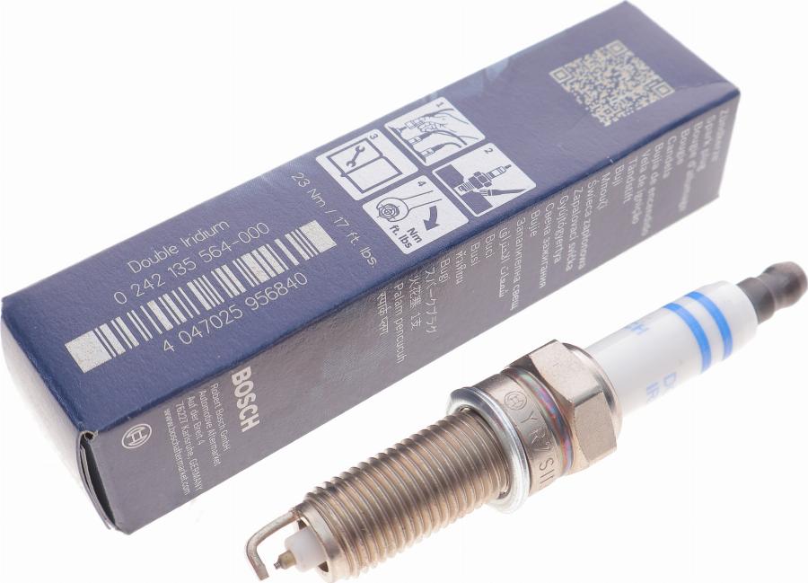 BOSCH 0 242 135 564 - Свічка запалювання autozip.com.ua