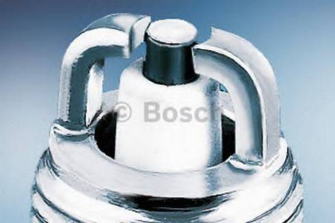 BOSCH 0 242 135 500 - Свічка запалювання autozip.com.ua