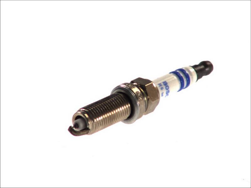 BOSCH 0 242 135 517 - Свічка запалювання autozip.com.ua