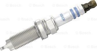 BOSCH 0 242 135 531 - Свічка запалювання autozip.com.ua