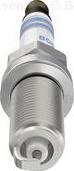 BOSCH 0 242 140 539 - Свічка запалювання autozip.com.ua